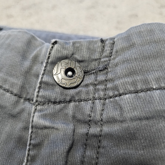 Vintage Y2k Fox Racing Cargo Shorts - Picture 7 of 8